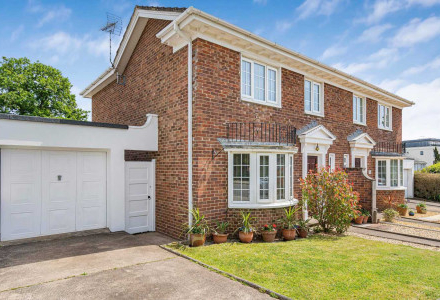 Thorncliff Close